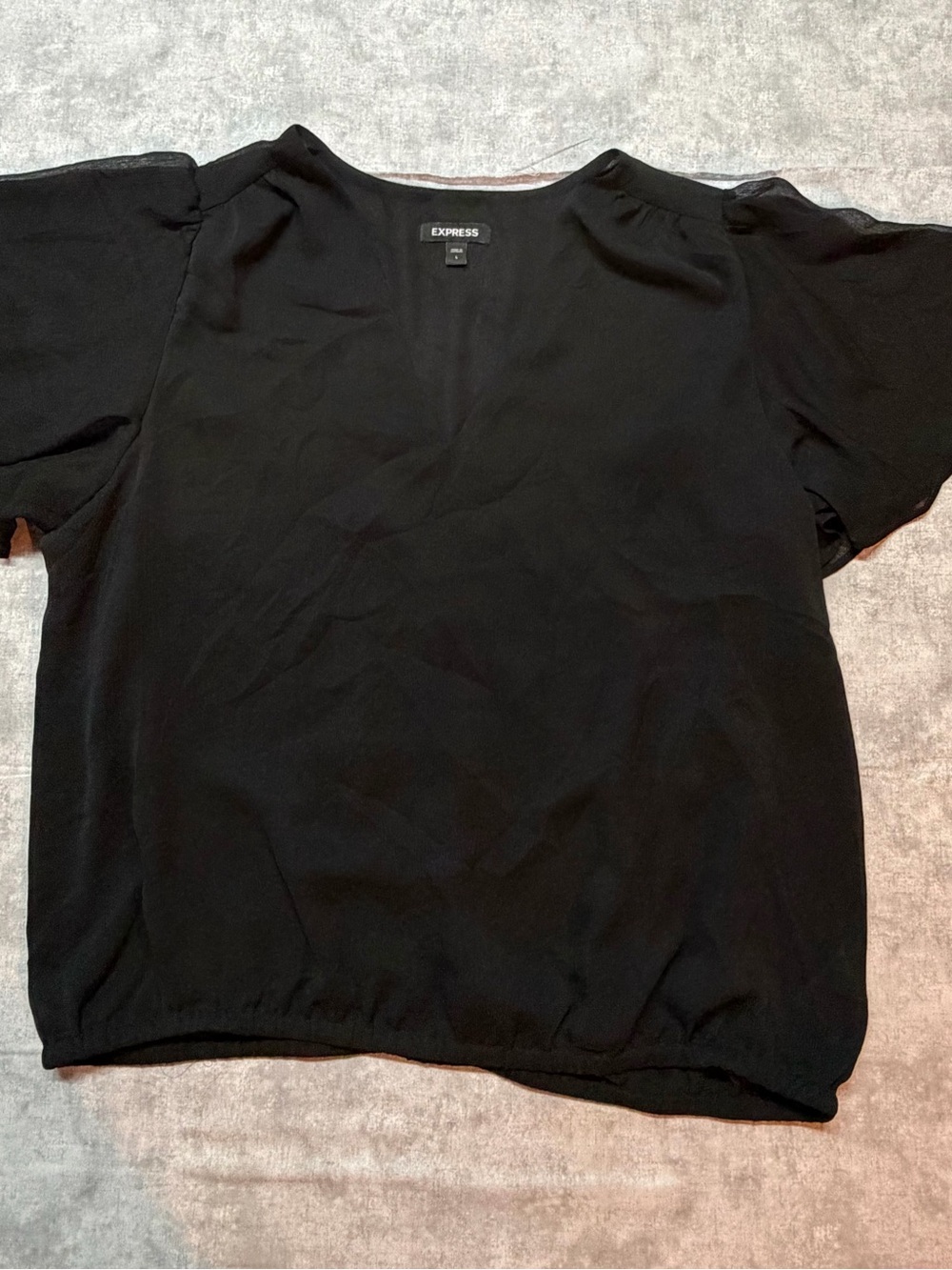 Express Women's L Black Chiffon V-Neck Flutter Short Sleeve Ruffle Blouse